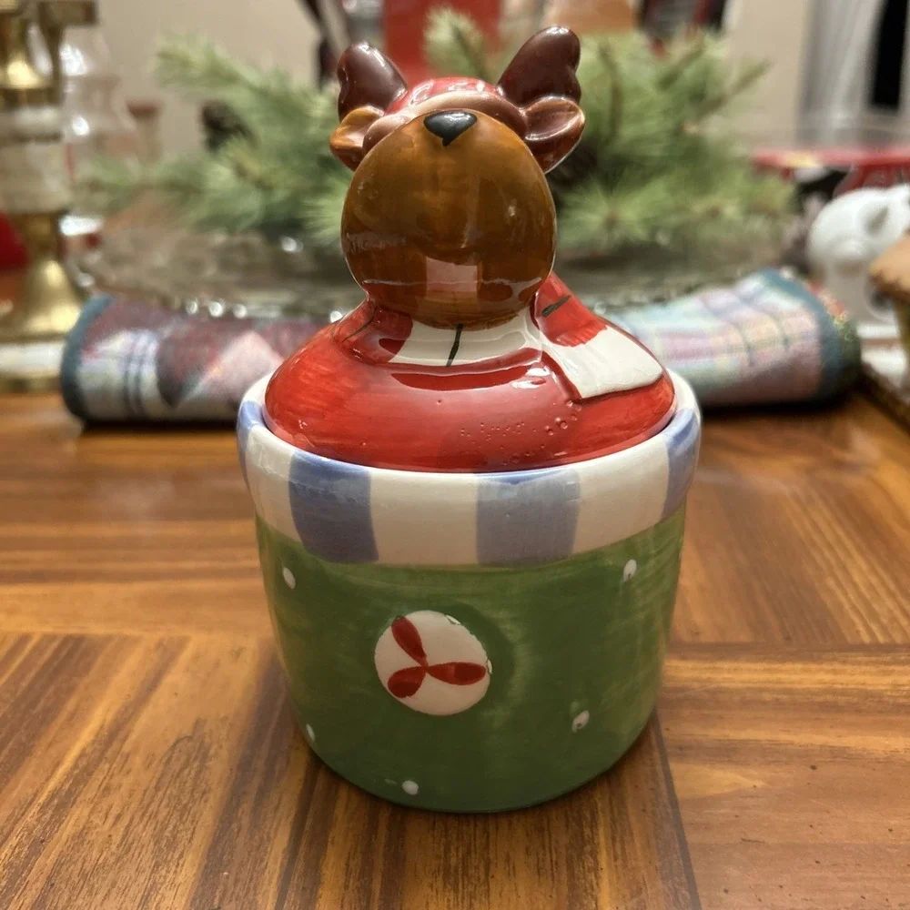 royal norfolk christmas  Greenbrier Reindeer Lided Christmas‎ Dish